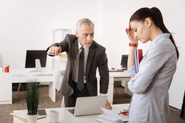 10 ejemplos de abuso de poder