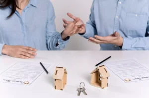 quien se queda con la casa en un divorcio