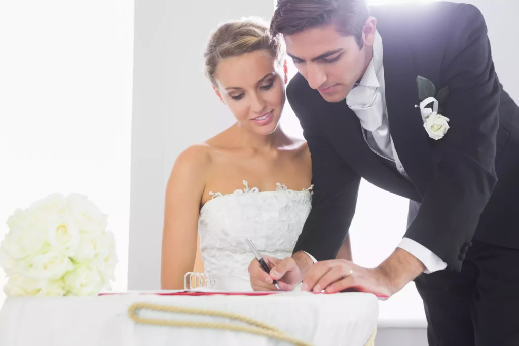 Aplazar permiso matrimonio