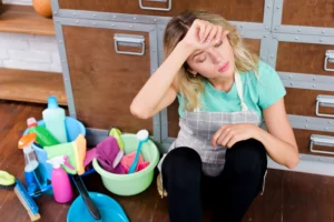 Diferencia entre desistimiento y despido de una empleada hogar