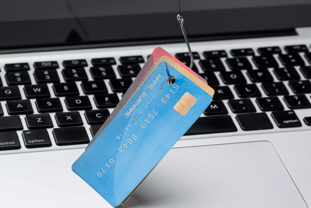 como actuar en caso de phishing bancario