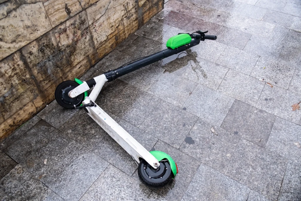 Atropello con patinete eléctrico
