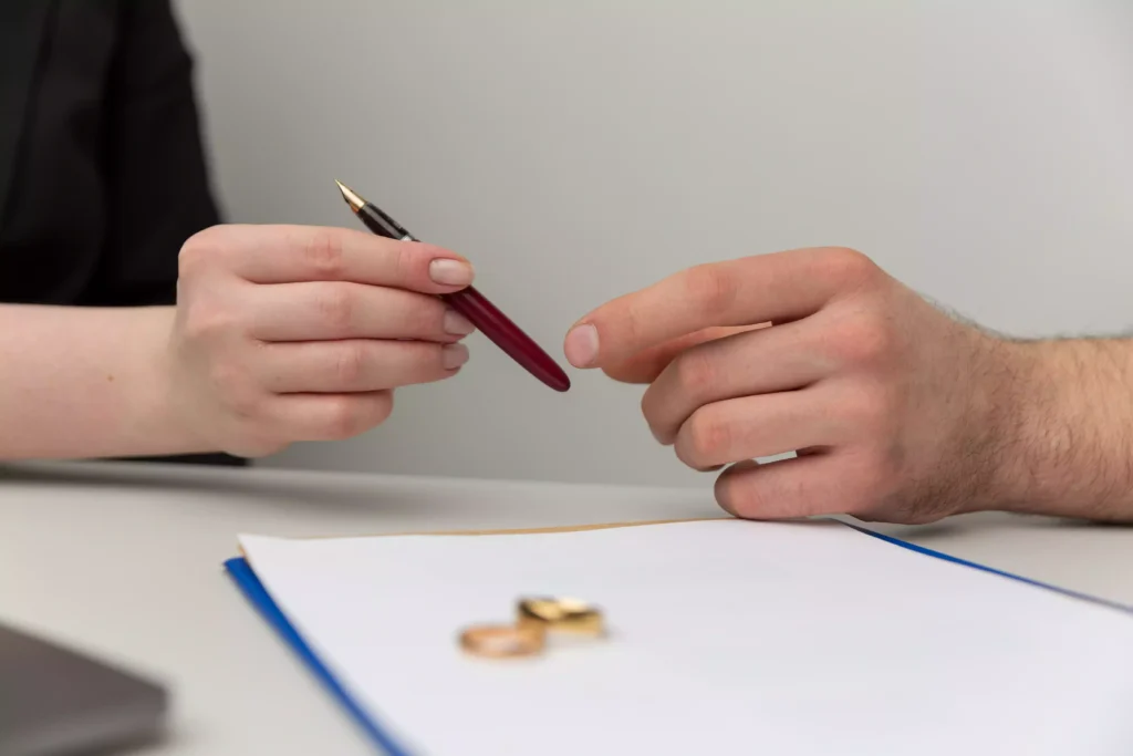 un procurador en un divorcio cuánto cobra