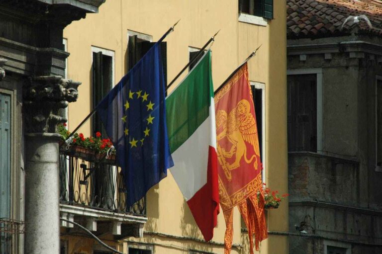 Cómo obtener la ciudadanía italiana por matrimonio en 2026